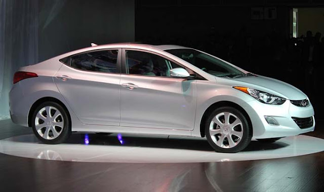 Hyundai Elantra 2012 - 10º carro mais vendido EUA