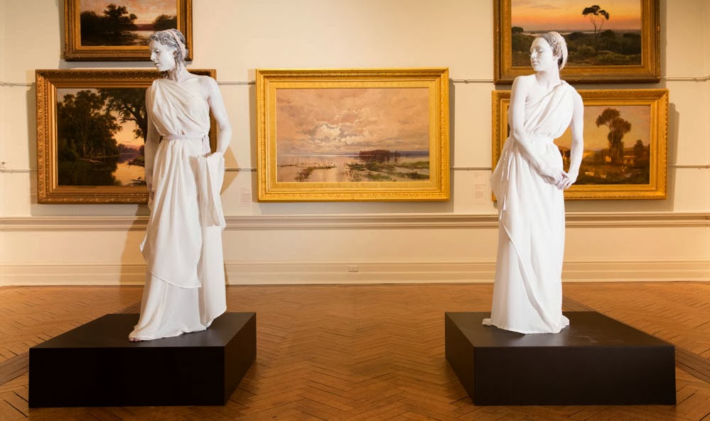 Roving Performers Australia: Roving Human Statues - Human Statue Bodyart