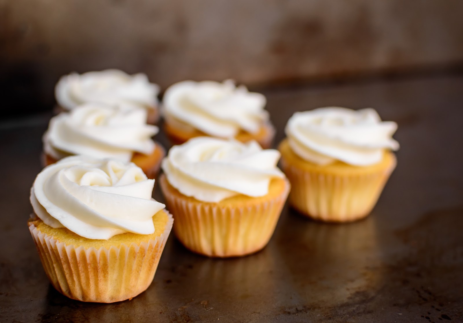 Mini Vanille Cupcakes — Rezepte Suchen