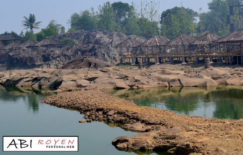 Tempat bermain anak di Bandung Kampung Batu Malakasari Tempat%2Bbermain%2Banak%2Bdi%2BBandung%2BKampung%2BBatu%2BMalakasari 11 Tempat Bermain Anak di Bandung yang Cocok Dikunjungi Bersama Keluarga