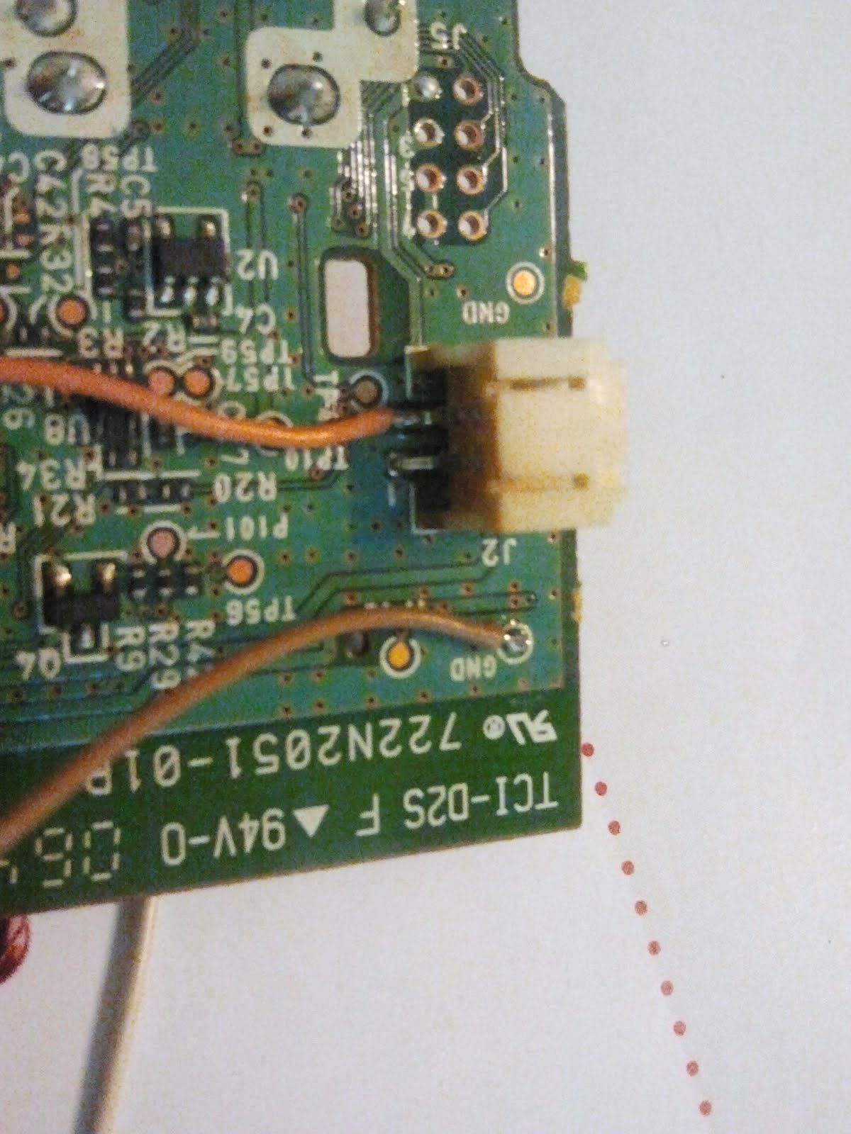 DIYtronics Fixing a PS3 Controller that Wont Charge