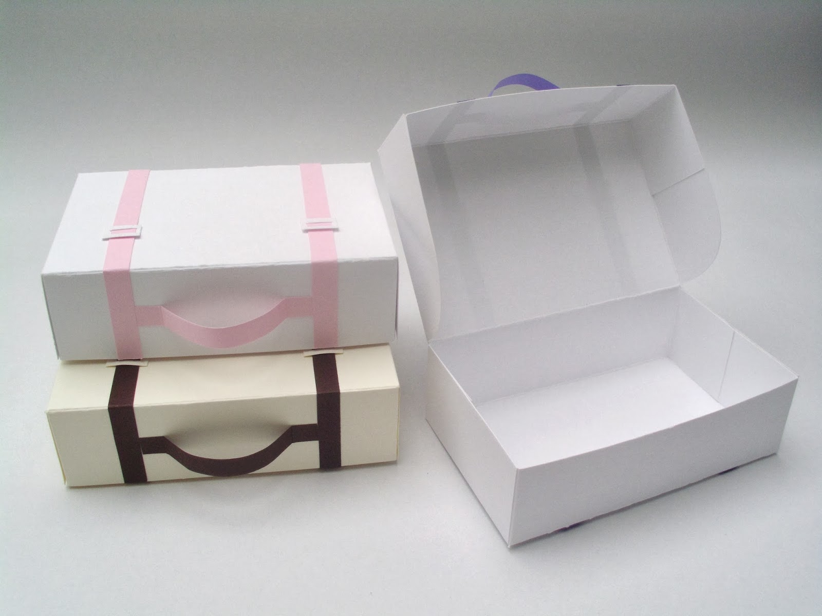 Handmade PaperHeaven Travelling theme party suitcase favor boxes