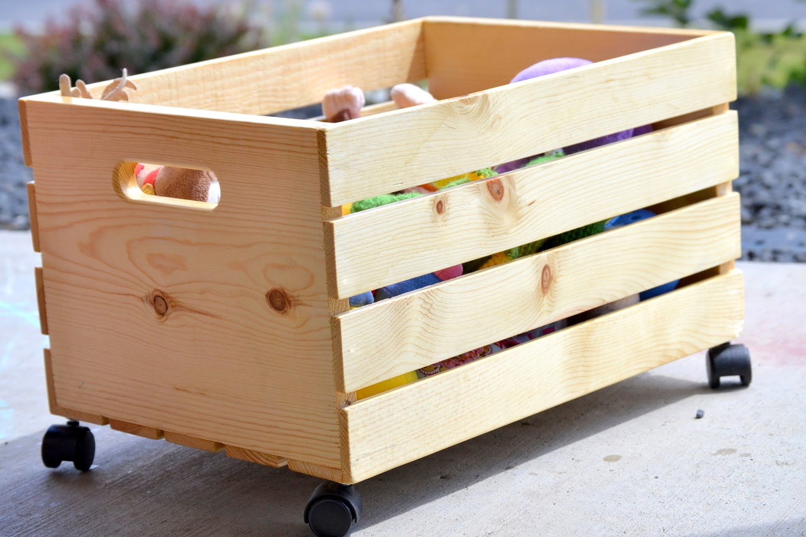 Making Everything Myself Wooden Crate with Wheels