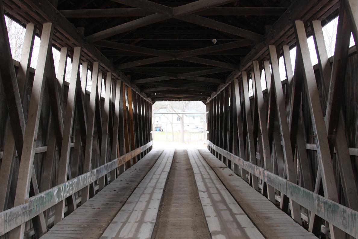 Michigan Exposures Return to Whites Bridge