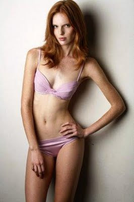 Nicole Kidman Bikini Pics