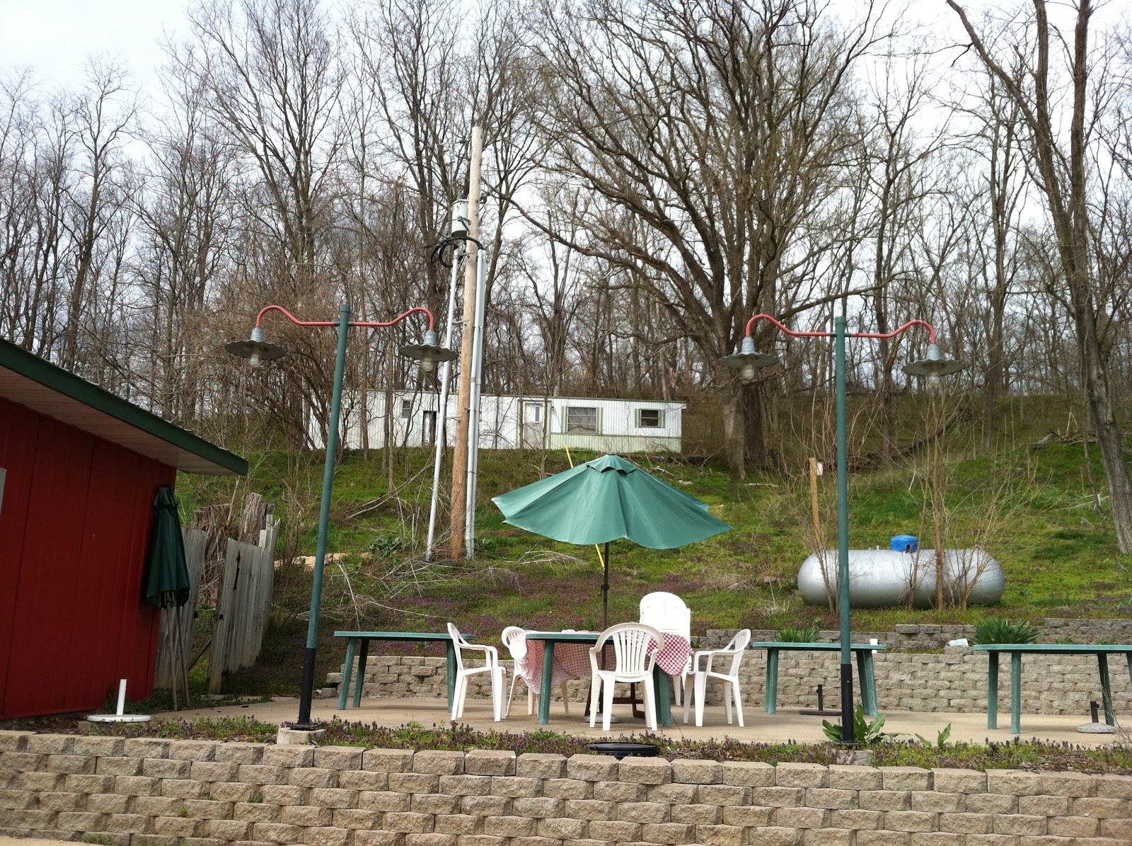 The GravelRoadin' Guru Claysville Store "Claysville, MO"