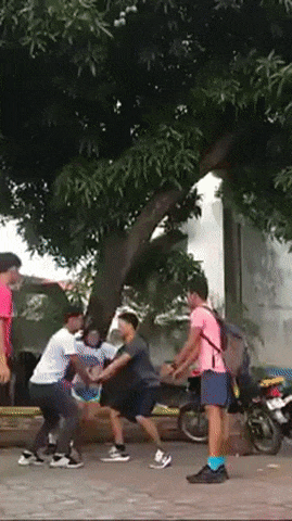 daily_gifdump_2842_14.gif