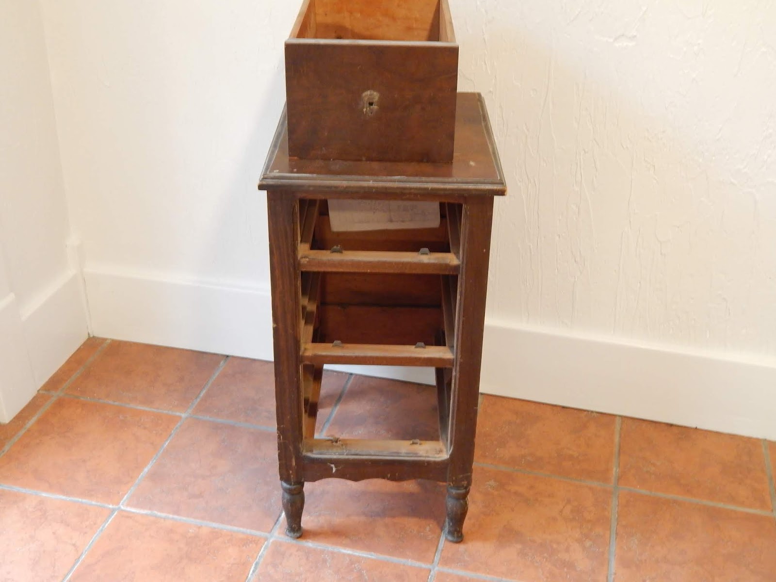 Saturdays Vintage Finds Bedside Tables Furniture Redo