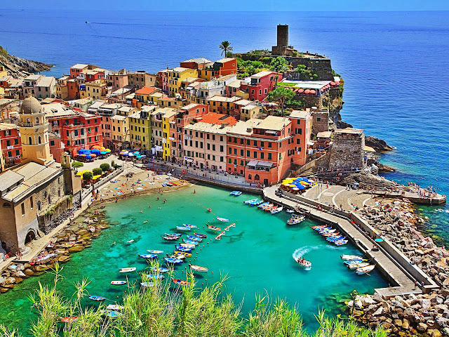 Vernazza Italy Beautiful Coastal Village Vernazza Italy Beautiful Coastal Village