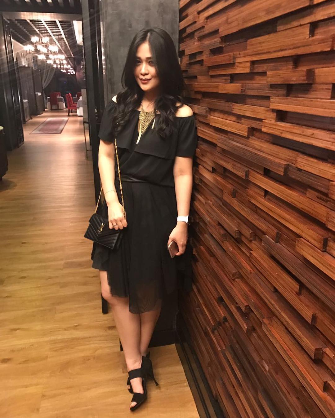 Koleksi Foto Hot Gracia Indri dan Biodata Gracia Indri terbaru Koleksi Foto Hot Gracia Indri dan Biodata Gracia Indri terbaru