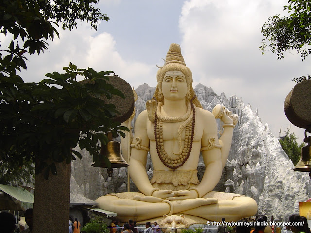 Big Shiva Statue at Shiva Temple Old Airport road