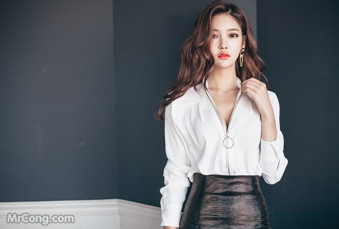 Model Park Jung Yoon in the November 2016 fashion photo series (514 photos) photo 2-15