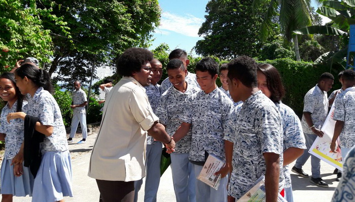 Gandeng Pelajar, Senator Mervin Deklarasi Stop Kekerasan Seksual di Fakfak