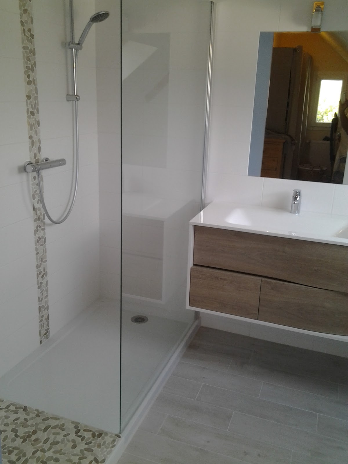 CREATION DE SALLES DE BAINS, DOUCHE A L� ITALIENNE ET