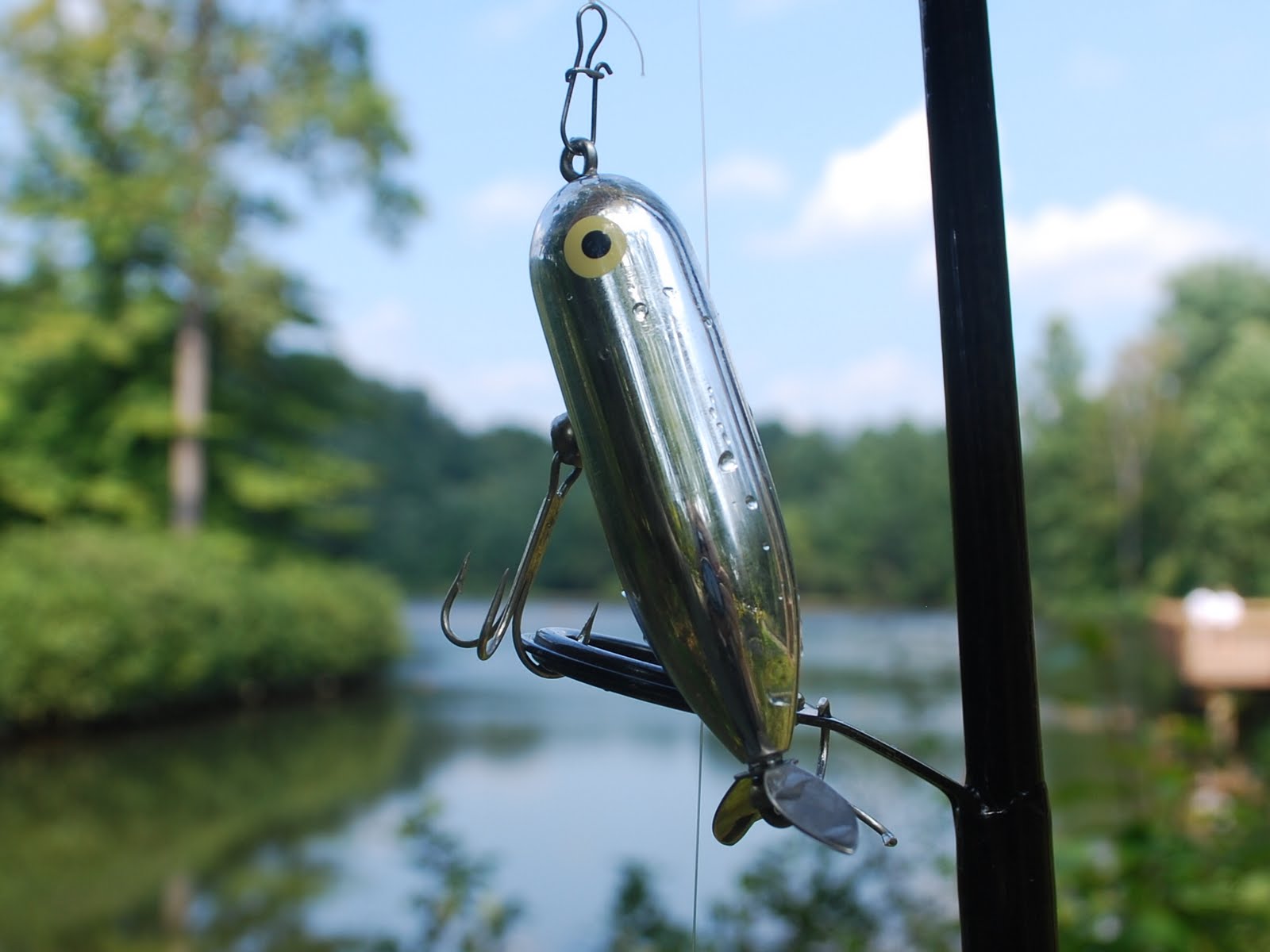 Litton's Fishing Lines Largemouth Bass Techniques Taking a Fall Turn