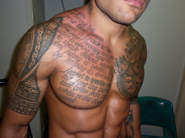 Männer brust sprüche tattoo ideen Oberschenkel Tattoo