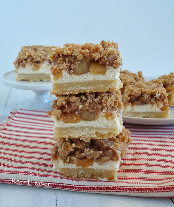 Healthy Apple Spice Bunt Cake Healthy Apple Spice Bunt Cake