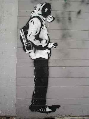 NEW GRAFFITI LATEST DESIGN: Graffiti Mask Design Ideas WIth Banksy Style