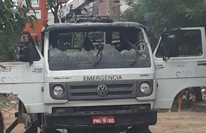 Motorista morre em acidente com caminhão de manga na BR-251 no Norte de  Minas - Jornal O Popular