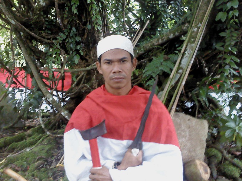 My Mobile Blog KH.GELAR ANGSANA RITUAL CALON SATRIO