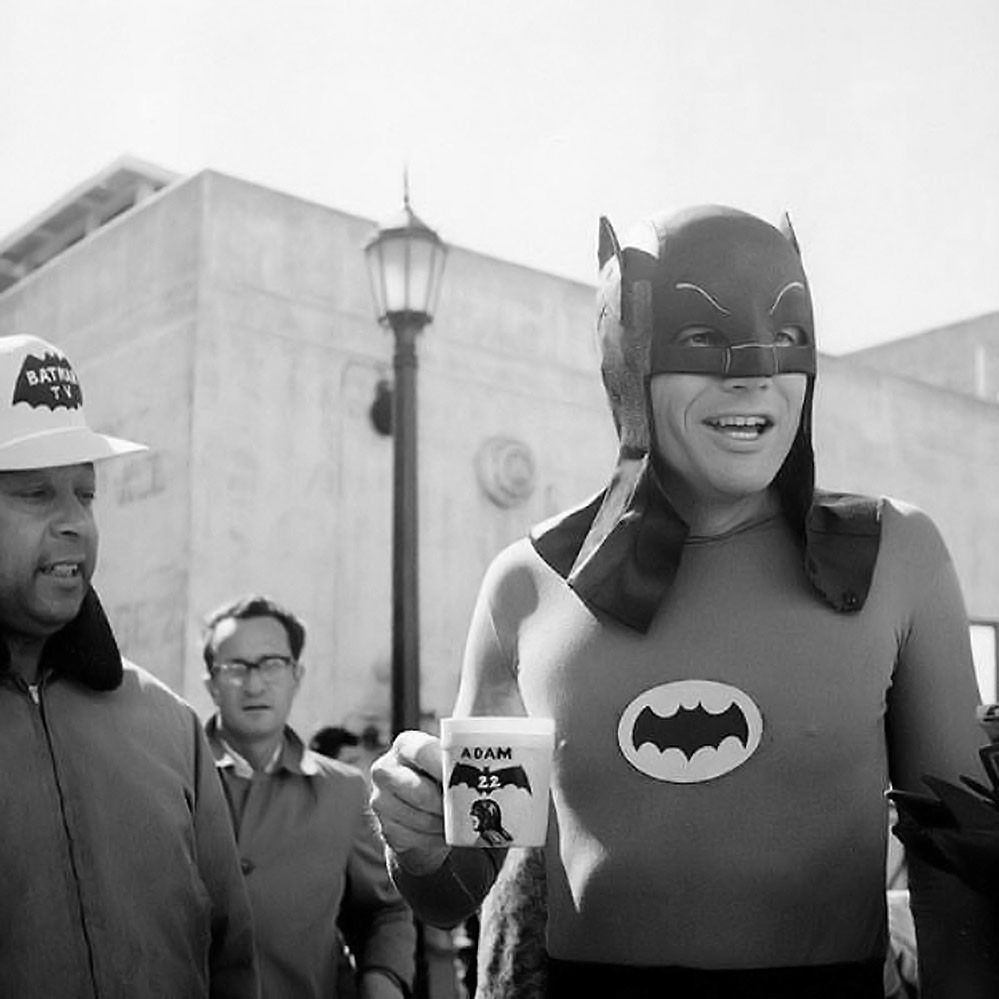 The Paperwalker Journal - Florian Satzinger: Good Morning, Batman