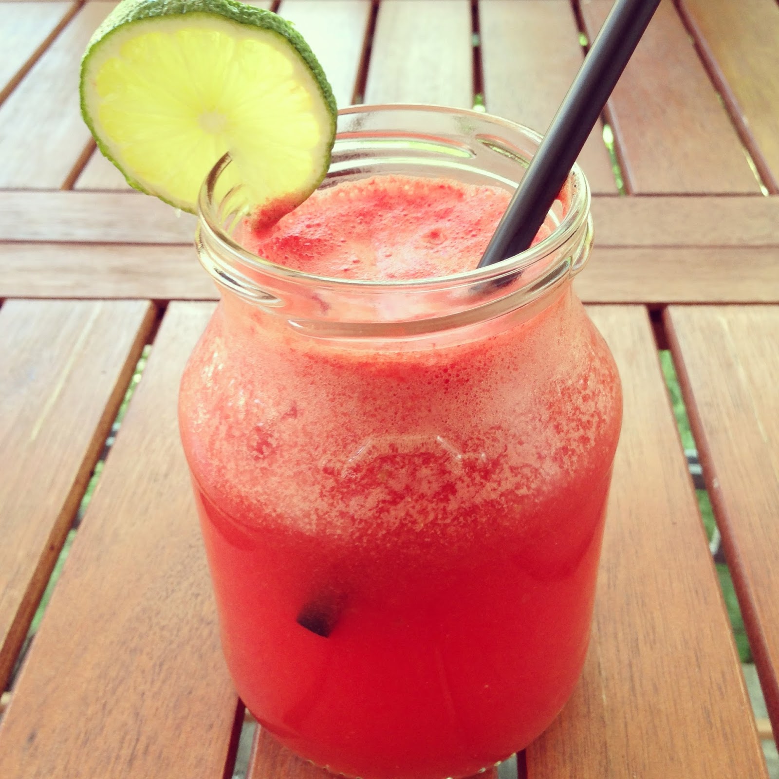 Tanzende Worte: Rezept: Sommerlicher Wassermelonen-Kokos Drink