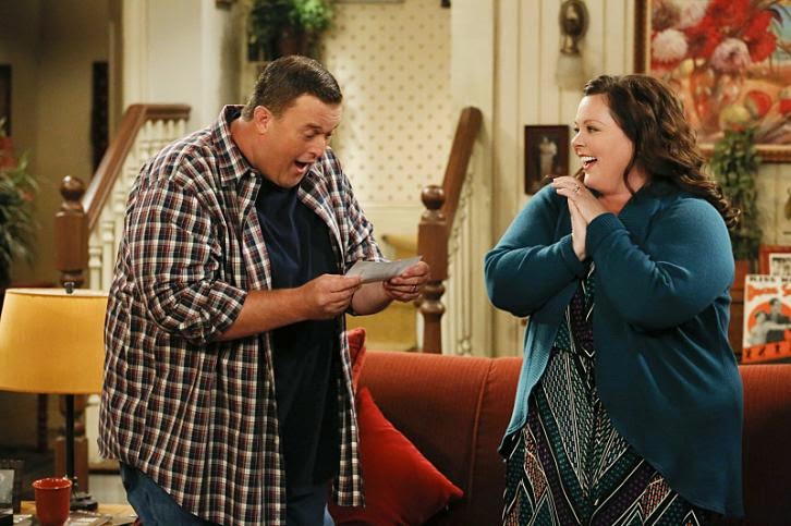 Mike and Molly - Episode 5.01 - The Book of Molly - Promotional Photos + Synopsis