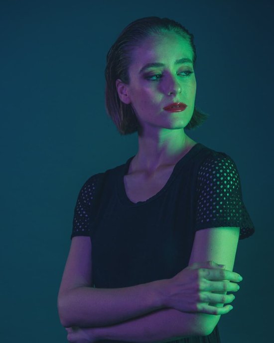 A fotografia fashion com belas modelos em cores e neon de Dani Durán Dani Durán instagram arte fotografia mulheres modelos fashion cores neon anos80