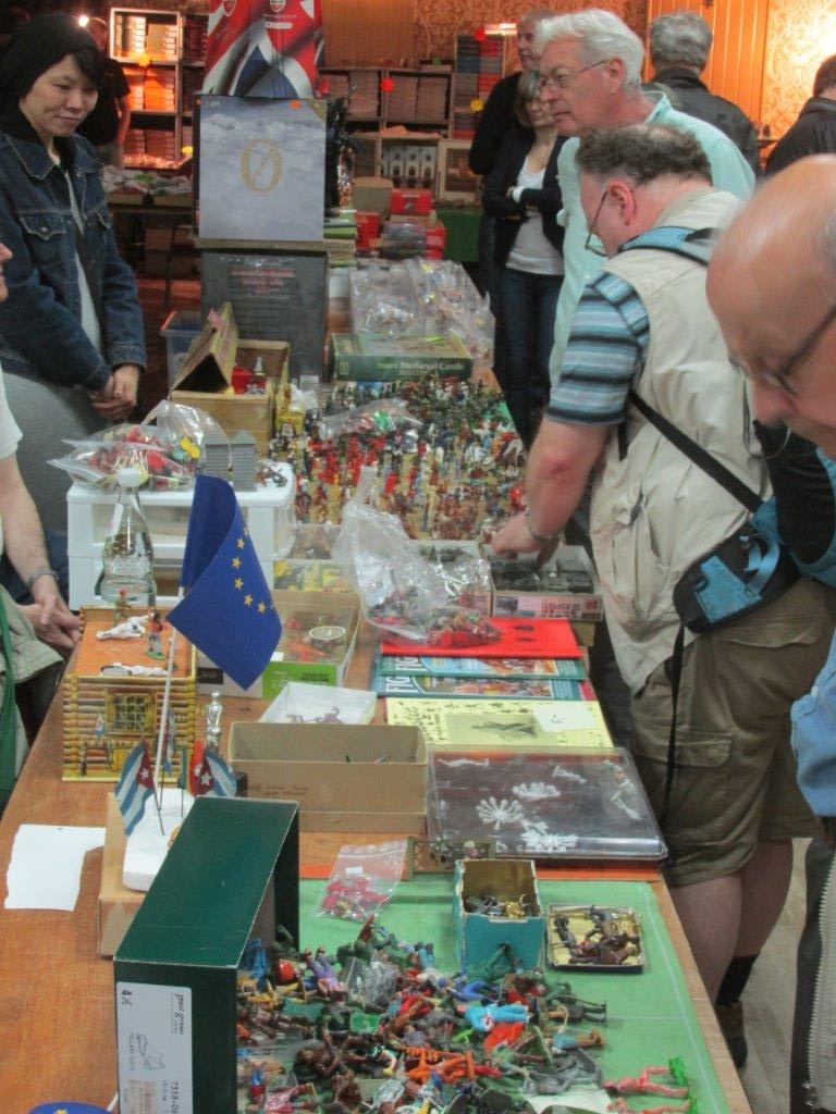 Plastic Warrior Magazine Photos from the 2017 PW Show