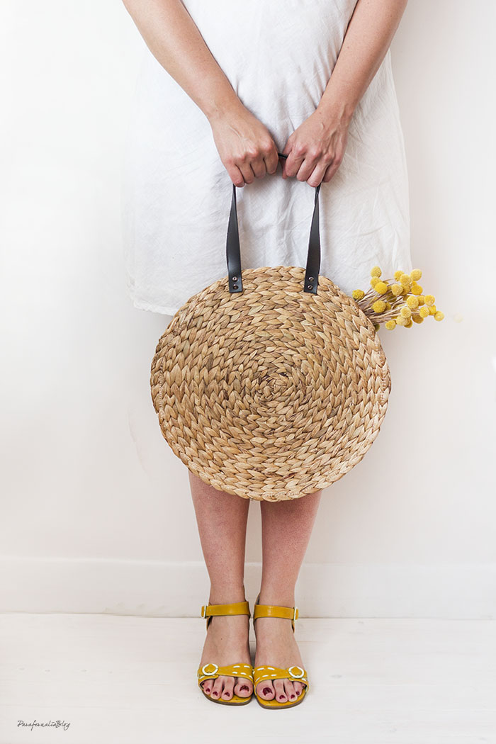 сумка из рафии крючком мастер класс. вязаный клатч крючком. сумка из рафии мастер класс. сумка из рафии мк. Prada сумка 2021 из рафии.