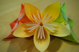 Origami bunga