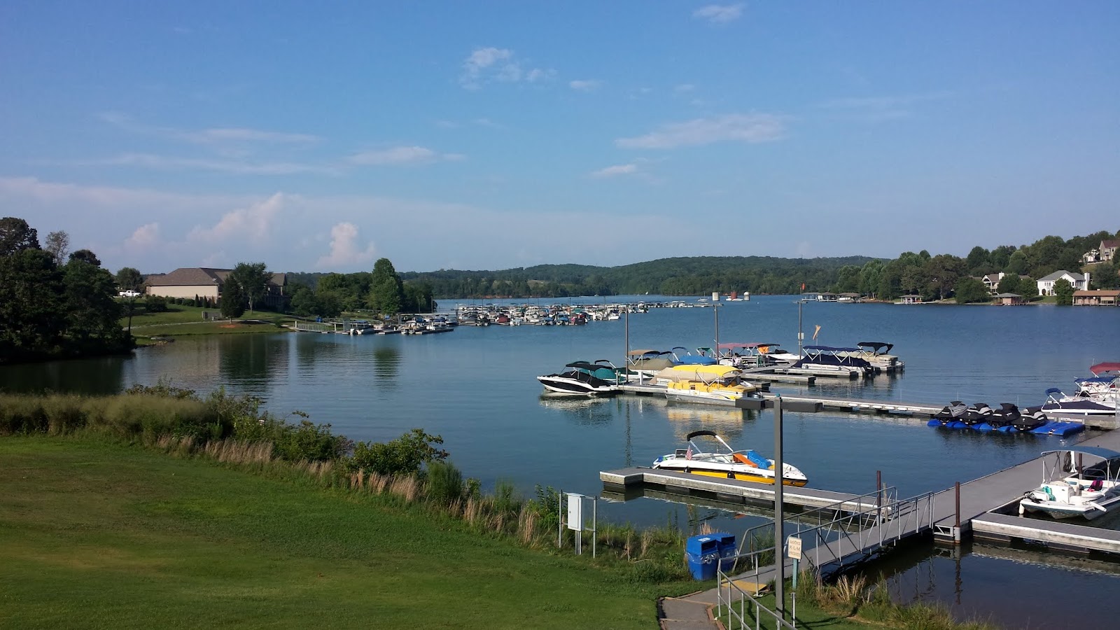 Big Daddy Dave Casual Dining Lakeside Tellico Lake Tennessee
