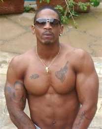 B~Wood Chronicles . . .: His Body Is The Truth!!!
