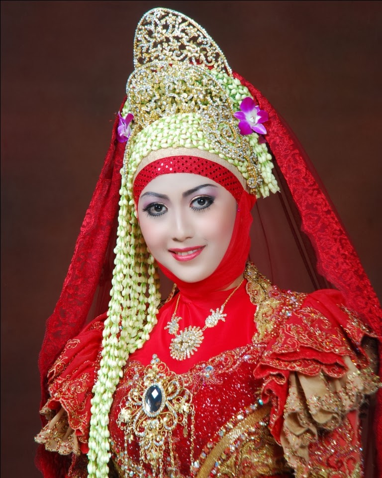 Contoh Make Up Pengantin Muslimah