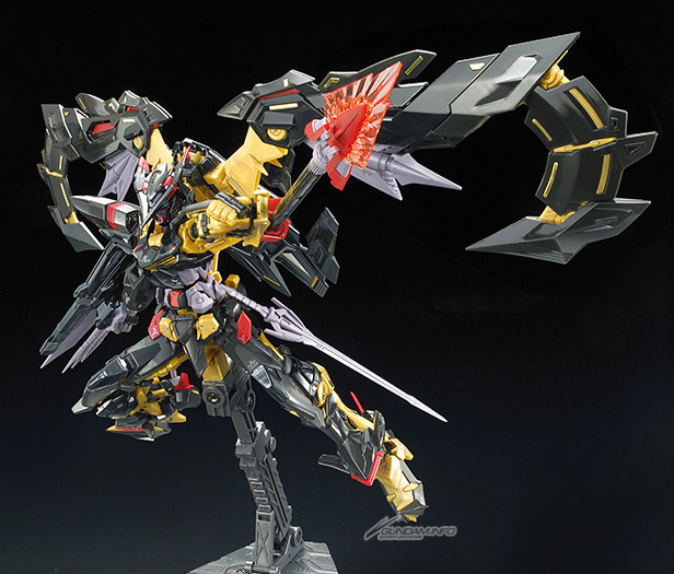 RG #24 1/144 MBF-P01-Re2 Gundam Astray Gold Frame Amatsu Mina