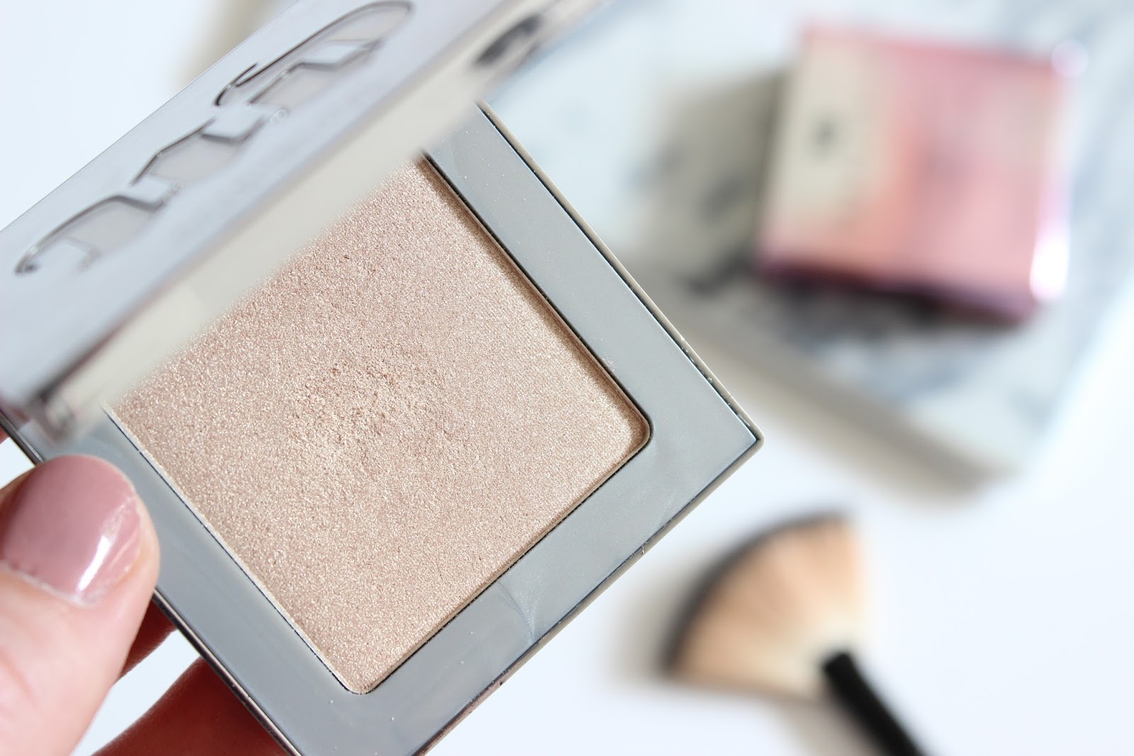 Urban Decay Afterglow 8Hour Highlighter Powder in Sin Review