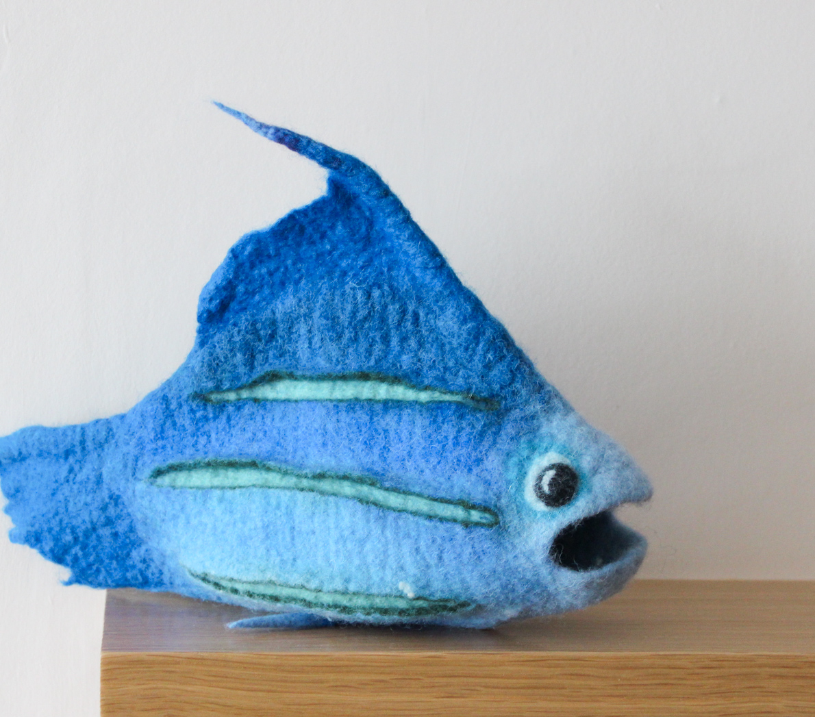 рыба войлок. декор на кухню валяние. сухое валяние рыбка. Gone felt. сухое валяние рыбка.