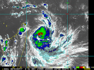 Dernière image satellite du cyclone Béjisa le 31/12/13 à 17h00Z