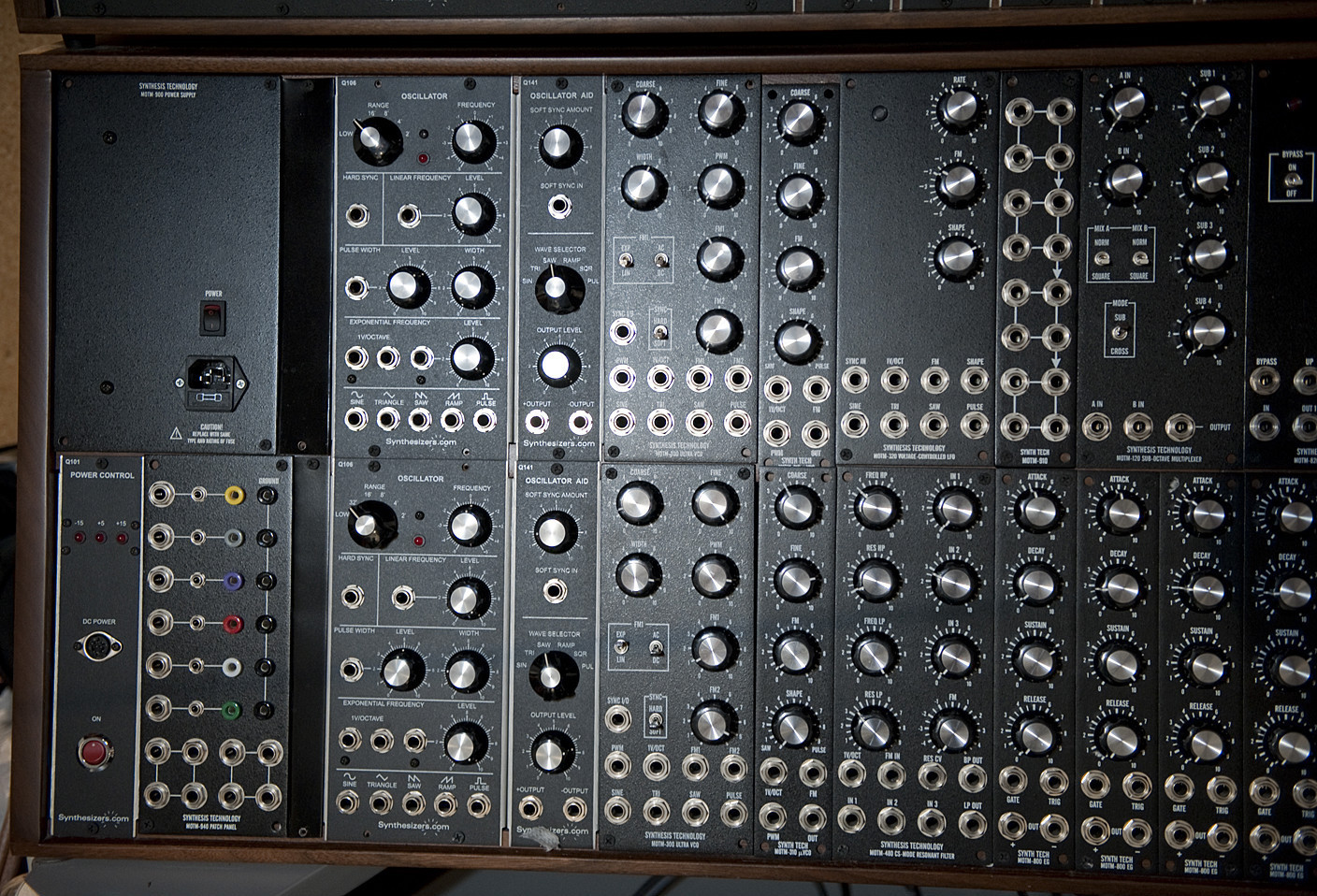 MATRIXSYNTH Large MOTM / Modular Synthesizer