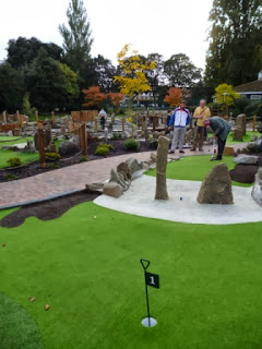 Putt in the Park Miniature Golf Course in Wandsworth Park, London