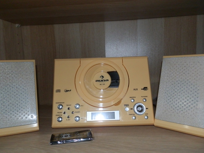 Auna MC-120 micro impianto stereo casa color crema 2 Auna MC-120: micro impianto stereo color crema