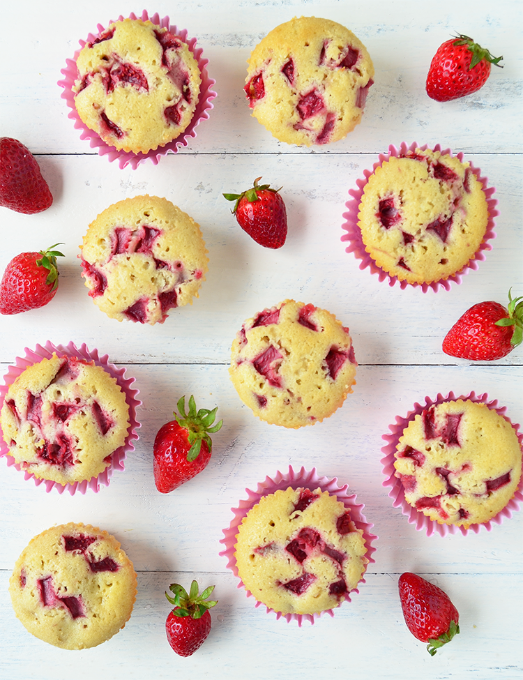 Muffins con frutillas / Recetas dulces, fáciles y ricas! / Tres Tenedores