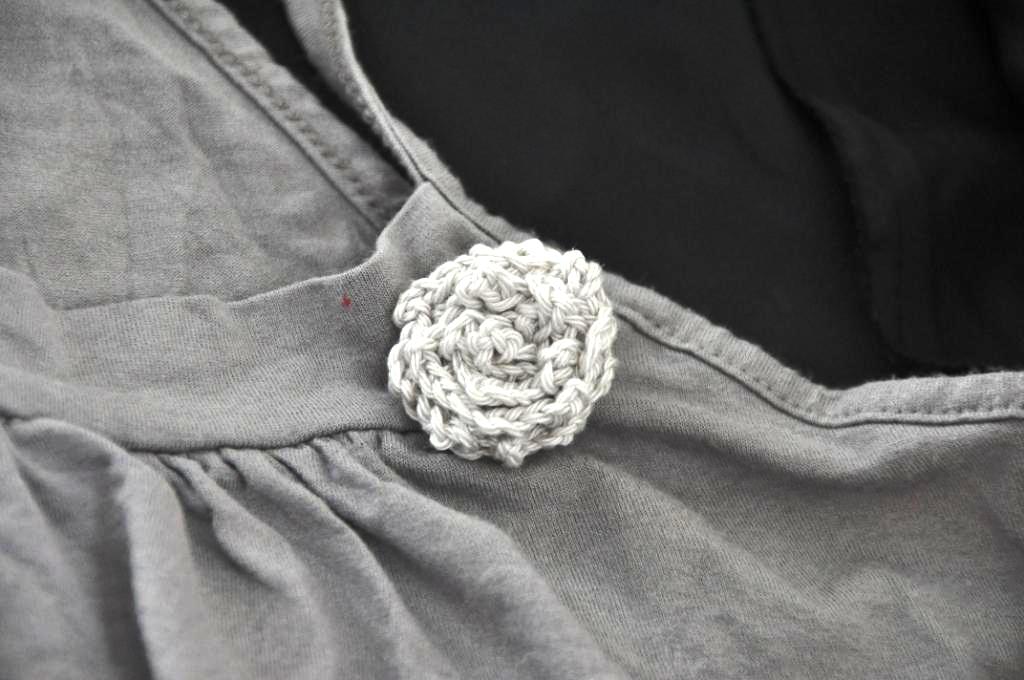the-crafeteria-upgrading-a-tank-top