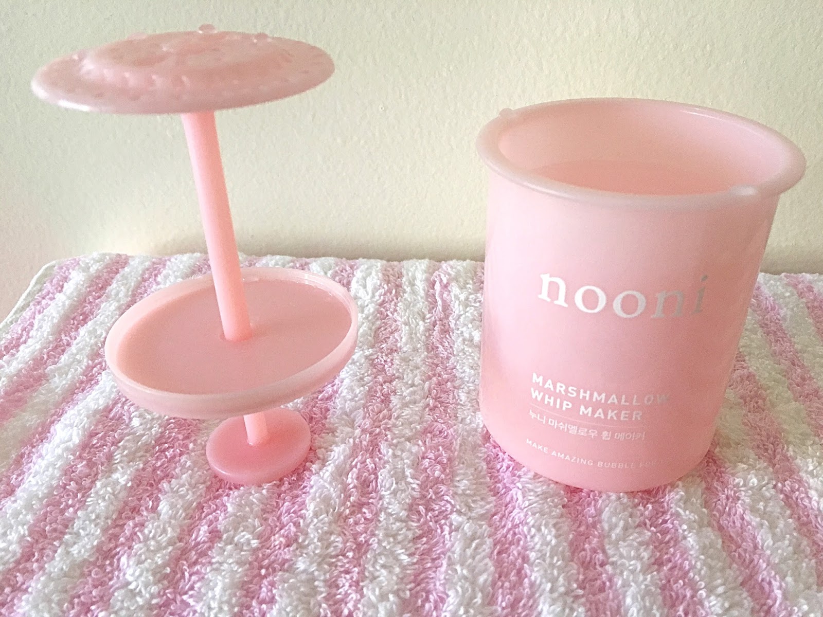 Nooni Marshmallow Whip Maker Simply Cosmetics
