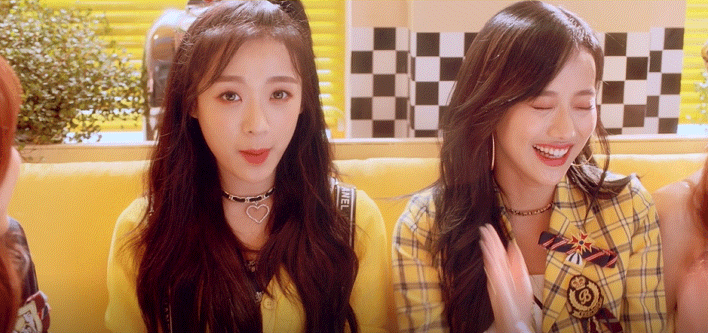 에이프릴 - 예쁜 게 죄 (Oh! my mistake) Music Video+'the Ruby' D-DAY LIVE | 인스티즈