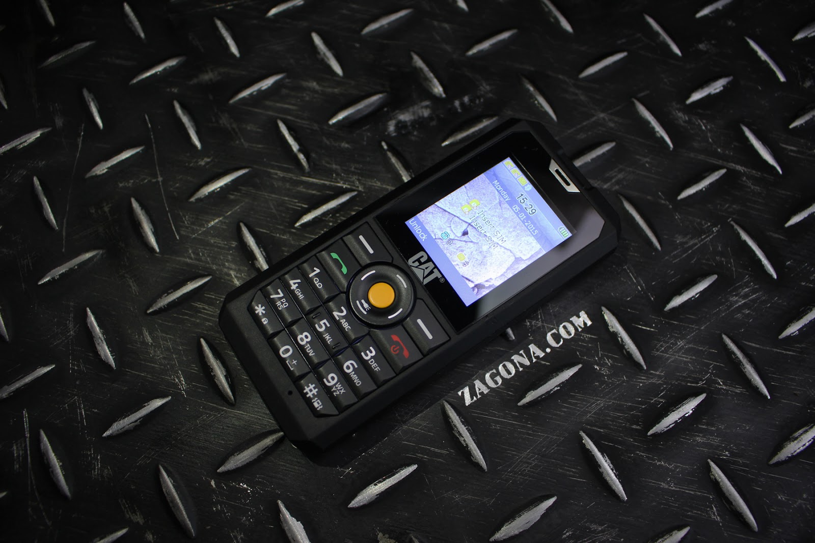 Caterpillar CAT B30 Handphone Outdoor Murah Sonim, Caterpillar