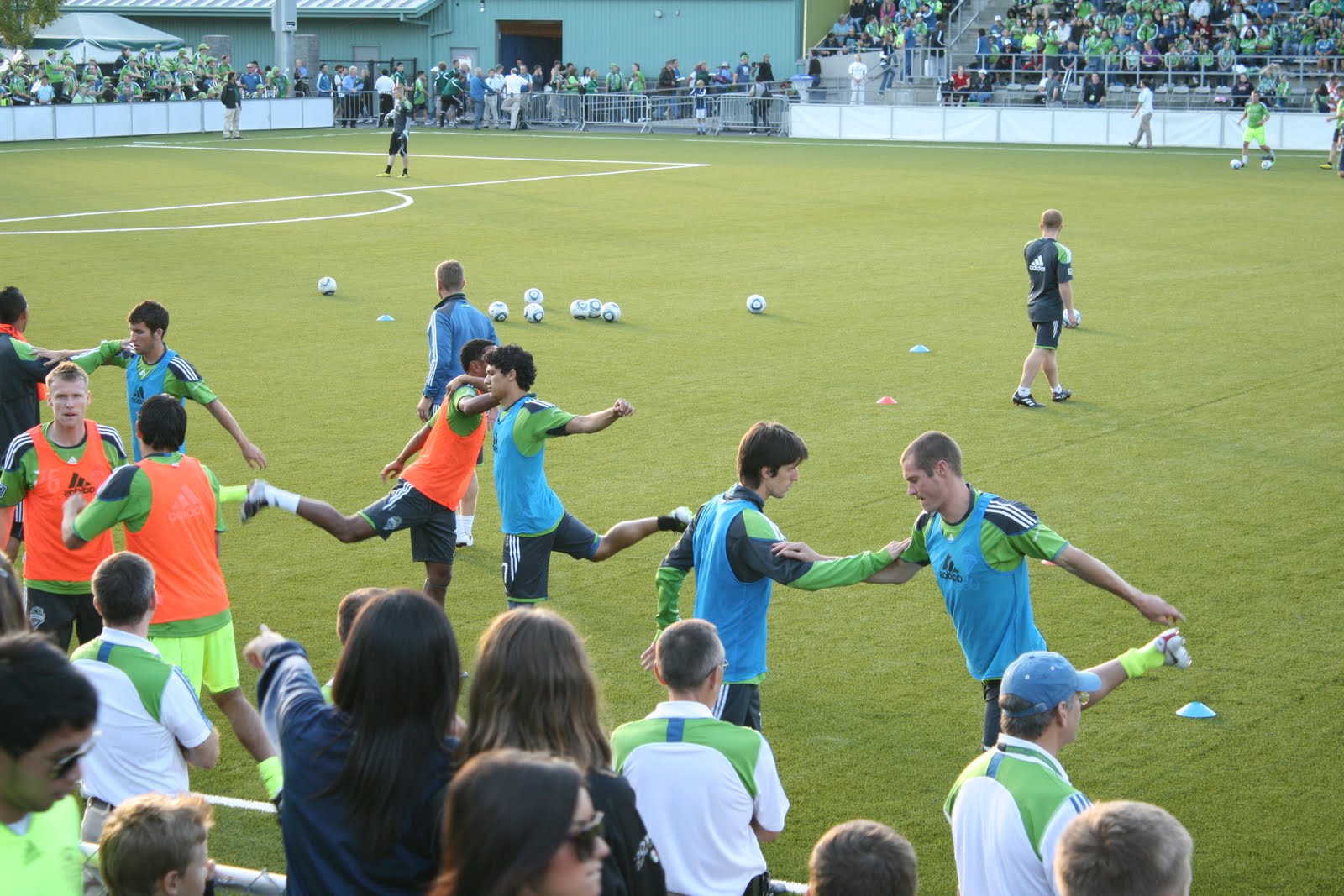 sixgrimms-sounders-game-at-starfire
