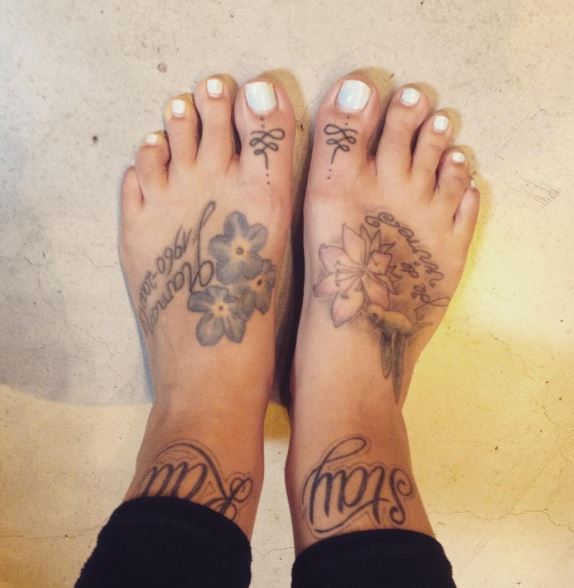 Toe Tattoos