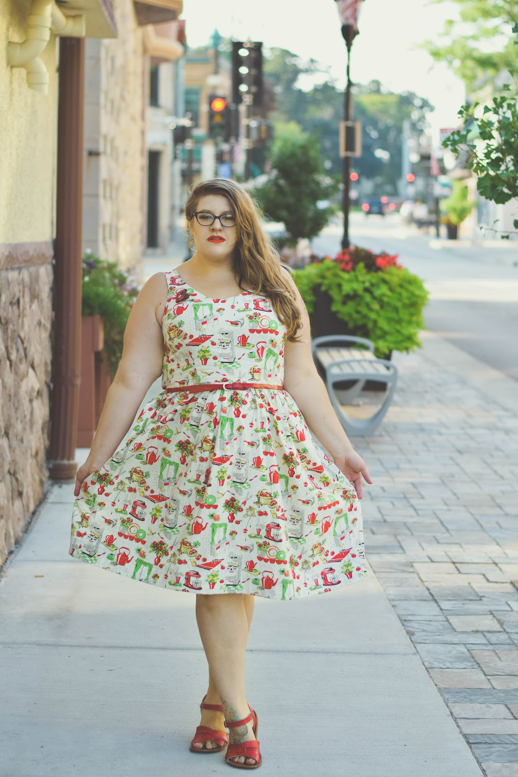 The Classy Junk Fifties Kitchen Dress Outfit