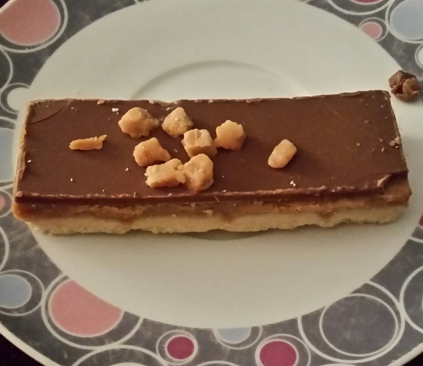 Trust Me Treats Greggs Belgian Chocolate Salted Caramel Shortbread review
